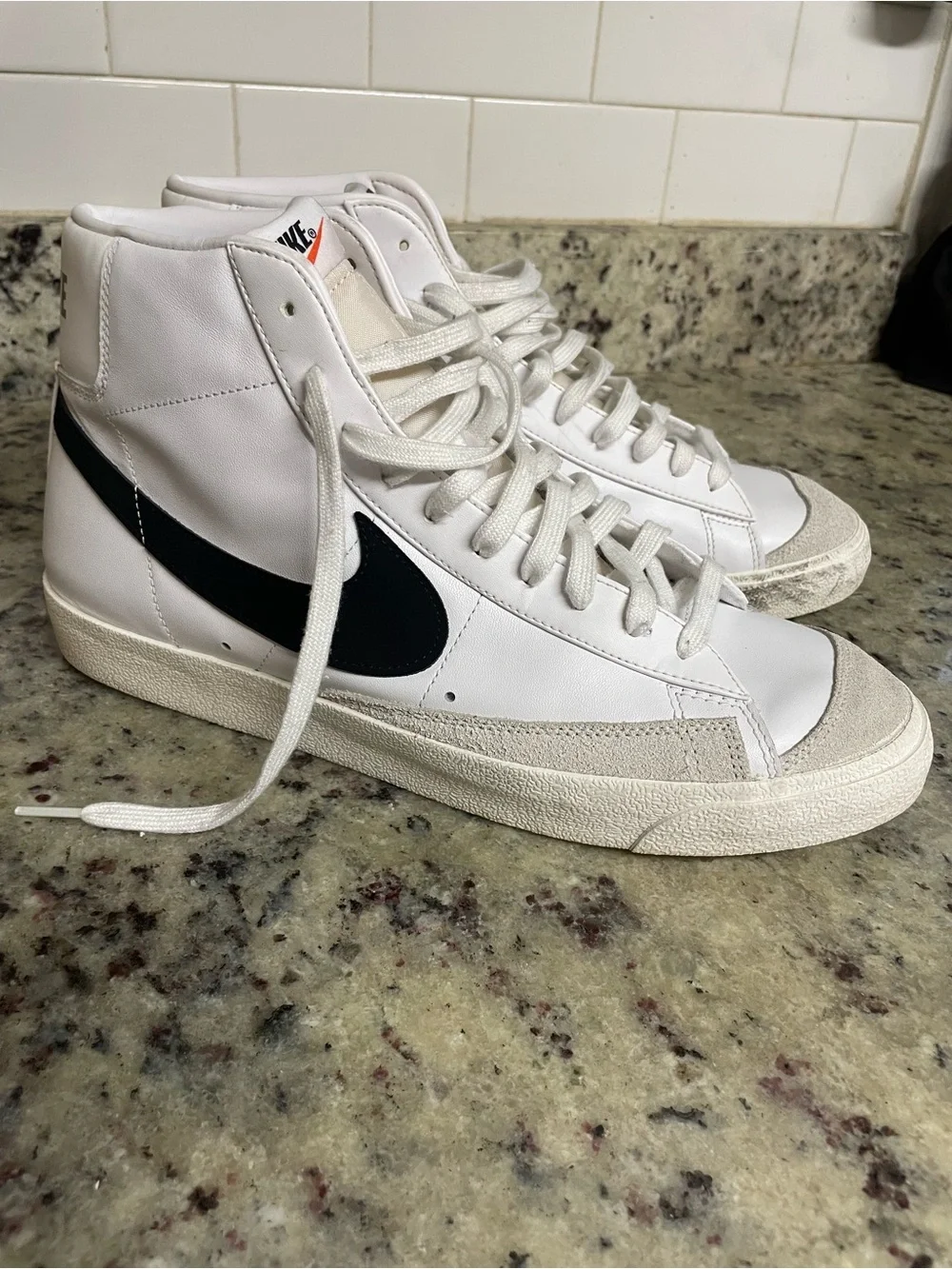 Nike Blazer Mid 77 retro foam tongue White High-Top Sneakers Black Swoosh men 13